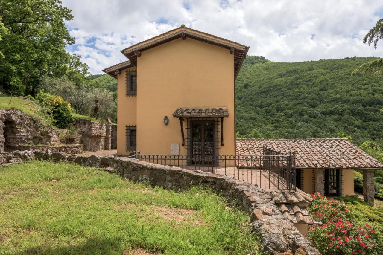 Villa Casale Eclissi Bagnaia (Viterbo)